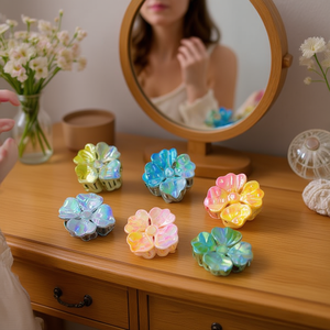 Fermaglio per capelli a forma di fiore a quattro foglie da 8 cm, galvanizzato, 2 pezzi per colore - Product Image 3