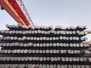 قضبان فولاذية مربعة S235 S355 1045 MS وفقًا لمعايير ASTM A36 SS400 Q235 Q355 S235JR، مقاسات 10×10 و20×20 و8 و10 و22.22 و50 ملم، مصقولة بدرجة عالية من الكربون - Product Image 3