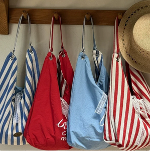 Bolso de Hombro de Lona a Rayas para Mujer PEIQUAN, Bolso <span class=keywords><strong>Tote</strong></span> Reversible con Patrón de Letras, Bolso de Gran Capacidad para Estudiantes - Product Image 2