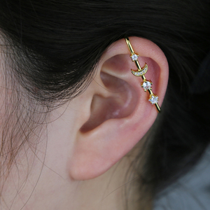 Orecchino a clip alla moda con stella e luna, gioiello da donna, regalo per amante - Product Image 4