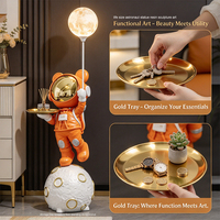 Statue d'astronaute grandeur nature en résine, sculpture de sol avec plateau doré LED 16 couleurs pour la décoration de la maison, de l'hôtel ou du magasin