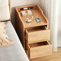 Table de chevet étroite nordique en bois massif, armoire de rangement compacte minimaliste, petite table d'appoint pour chambre à coucher, vente en gros