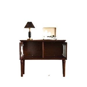 Mobile Contenitore Classico Retrò in Legno Massello per Soggiorno e Ingresso, Credenza in Noce Scuro con Ante in <span class=keywords><strong>Vetro</strong></span> Scanalato e Gambe Tornite - Product Image 3
