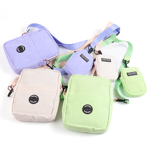 OEM Maßgefertigte Designer-Hundetaschen für Reisen und Spaziergänge, Leckerli- und Abfallbeutel für Haustiere, Outdoor-Hundetrainingstasche - Product Image 1