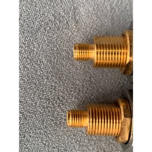 Adaptateur APC-7 vers prise femelle 1250-1746 3,5 mm(f)- 7MM utilisé - Product Image 1
