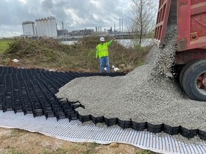 Vegas xói mòn bề mặt mịn nhựa <span class=keywords><strong>HDPE</strong></span> geocell nhà máy kết cấu đục lỗ geocell tổ ong sỏi ổn định lưới tế bào Địa Lý - Product Image 6