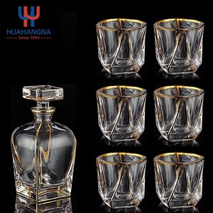 Decantador de whisky cuadrado con grabado personalizado, sin plomo, dorado, clásico, 5 piezas, sin plomo - Product Image 3