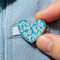 Épinglette en émail souple, broche rétro à lettres bulles, épinglette de revers amusante et motivante, cadeau créatif pour amis