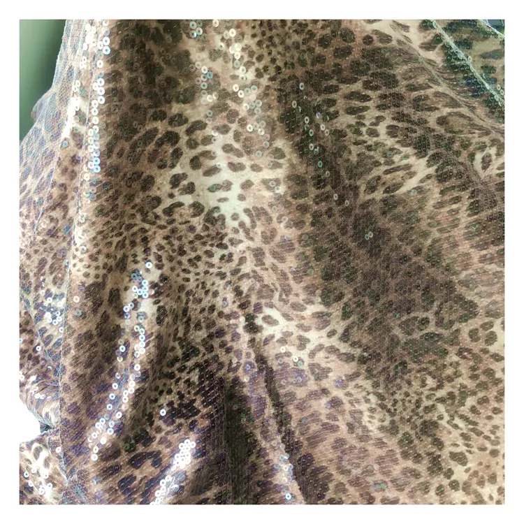 Recién llegado, tela de hilo de filamento elástico, estampado de leopardo Animal, tela bordada de lentejuelas de 5MM para ropa