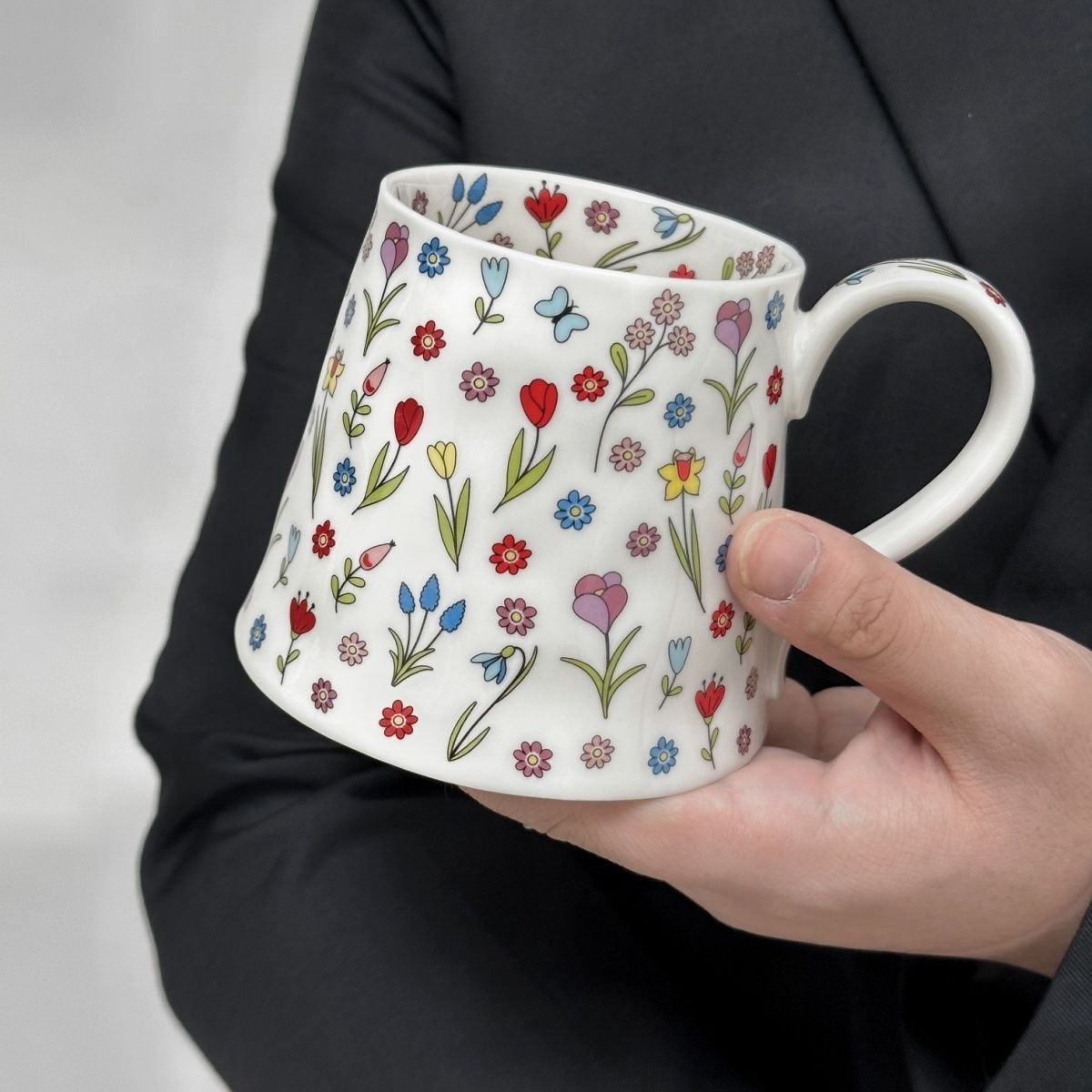 Tasse à fleurs de rêve-blanc