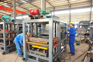 Máquina de fabricación de bloques de ladrillo, 546M - Product Image 5