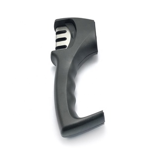Aiguiseur <span class=keywords><strong>de</strong></span> couteaux manuel à 3 fentes fritté <span class=keywords><strong>Meule</strong></span> à angle fixe Pierre à aiguiser les couteaux à trois étages pour <span class=keywords><strong>la</strong></span> maison - Product Image 4