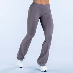 Nuova Tendenza 2026: Leggings Sportivi da Donna Senza Cuciture <span class=keywords><strong>a</strong></span> <span class=keywords><strong>Vita</strong></span> <span class=keywords><strong>Bassa</strong></span> e Gamba Larga, Effetto Push-Up, in Nylon e Spandex, Asciugatura Rapida e Traspiranti - Product Image 3