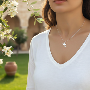 Collar Azuris de Plata de Ley 925 con Diseño de Abeja y Pájaro, Origen Turquía - Product Image 3