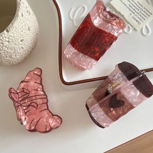 Pince à cheveux en acrylique mignonne en forme de tasse à café et de croissant avec design ajouré, pinces occidentales pour usage quotidien - Product Image 3