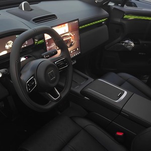 Zeekr 7X 646 ch SUV électrique AWD d'occasion avec téléviseur couleur, réfrigérateur et <span class=keywords><strong>grand</strong></span> canapé à vendre à prix très bas - Product Image 2