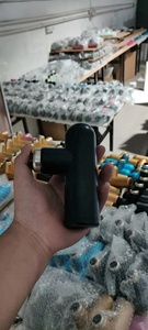 Pistolet de massage à percussion électronique avec 4 têtes à écran tactile Body Relax Setting <span class=keywords><strong>Thera</strong></span> <span class=keywords><strong>Gun</strong></span> - Product Image 3