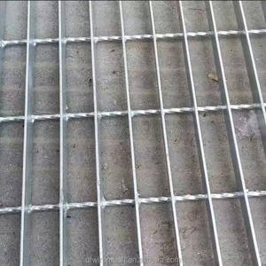 Tấm lưới thép không gỉ 304 dùng cho hệ thống thoát nước ngoài trời - Product Image 4