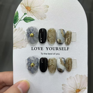 <span class=keywords><strong>Uñas</strong></span> postizas de almendra hechas a mano <span class=keywords><strong>con</strong></span> efecto ojo de gato ombre lavanda, línea plateada, <span class=keywords><strong>rosa</strong></span> y purpurina de perlas pequeñas para viajes de primavera - Product Image 3