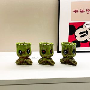 <span class=keywords><strong>Muñeco</strong></span> <span class=keywords><strong>Groot</strong></span> <span class=keywords><strong>de</strong></span> Ojos Grandes, Versión Adorable del Hombre Árbol Pequeño, Decoración para Escritorio, Jarrón Adorable con Forma <span class=keywords><strong>de</strong></span> Árbol, en Inglés - Product Image 3