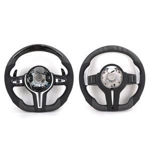 Volante Deportivo Personalizado Serie M4/X4/X6 F con LED, Cuero Napa, Fibra de Carbono, Diseño M y Base Plana - Product Image 3