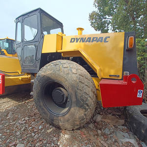 Dynapac d'occasion ca301d CA251D CA25D cc421 522 CA30D CA602 12 tonnes rouleau compacteur à pneus moteur Cummins monocylindre 75KW pompe haute puissance - Product Image 6