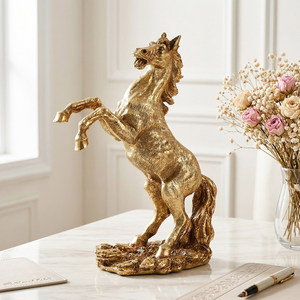 Estatua de Caballo de Resina Personalizada, Estilo Vintage Dorado, Escultura de Caballo Majestuoso para Decoración del Hogar u Oficina, Elegante Figura de Caballo Dorado - Product Image 2