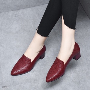 <span class=keywords><strong>Zapatos</strong></span> versátiles <span class=keywords><strong>de</strong></span> primavera y otoño para mujer, <span class=keywords><strong>zapatos</strong></span> <span class=keywords><strong>de</strong></span> trabajo a la moda, populares, con tacón inclinado, <span class=keywords><strong>zapatos</strong></span> individuales bordados <span class=keywords><strong>de</strong></span> primavera y otoño - Product Image 3