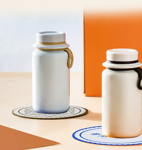 Ventes directes de fournitures hôtelières: sous-verres jetables, sous-verres absorbants et produits d'accueil jetables personnalisés. - Product Image 1