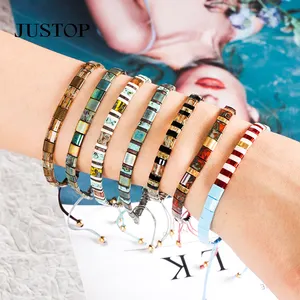 Bracelet de Bohème fait main en perles élastiques de couleur mélangée accessoire de main étanche bijoux de mode pour femmes