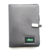 Vente en gros de carnets A5 en cuir PU avec logo LED Power Bank 100 feuilles intérieures reliure magnétique à feuilles mobiles