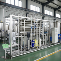 Systèmes de purification d'eau pharmaceutique par osmose inverse (RO) + EDI, conception GMP, 3000 LPH pour l'industrie WFI