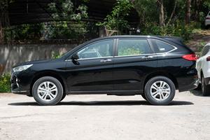 Great Wall Haval M6 Plus 175 km/h SUV haute vitesse manuel FWD Intelligent essence carburant 7 cuir R18 AWD direction gauche stock bon marché - Product Image 3