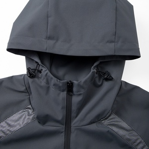 European Size Wholesale Men's Windbreaker <strong>Jackets</strong> 2026 Spring Autumn New Fashion Hooded Zipper Outdoor <strong>Light</strong> <strong>Jackets</strong> for Men - Product Image 5