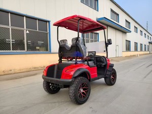 Voiturette de golf électrique 4 places avec suspension améliorée pour un confort sur les terrains accidentés - Product Image 1