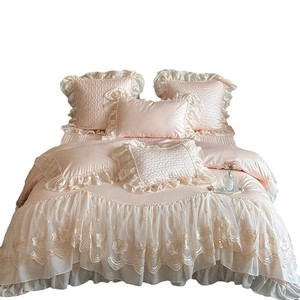 Juego de Ropa de Cama Girlish 140S de Algodón de Fibra Larga, con Encaje Francés, Funda de Edredón Floral 3D, Estilo Falda de Cama, Color Rosa, 4 Piezas, para Uso Doméstico - Product Image 5