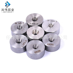 แม่พิมพ์ลวดทังสเตนคาร์ไบด์ Xwhy สำหรับเครื่องรีดลวด โพลีคริสตัลไลน์ ความหนาแน่นสูง ผลึกละเอียด - Product Image 2