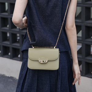 Borsa a tracolla in vera pelle di alta qualità per donna Logo personalizzato stile <span class=keywords><strong>semplice</strong></span> con chiusura a cerniera sotto il braccio funzione di sospensione - Product Image 6