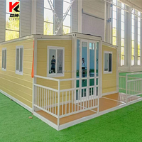 Maison conteneur extensible de 40 pieds avec mur en verre, villa préfabriquée de luxe, 3 chambres, 2 salles de bain, cuisine, plomberie, design moderne
