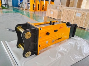 SOOSAN SB81 BOX TYPE BREAKER WITH MAIN BODY AND TWELVE MONTHS WARRANTY FREE SPARE PARTS FOR EACH UNIT PURCHASED - Product Image 3