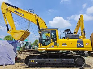 Excavatrice Komatsu PC400 d'occasion, 40 tonnes, à vendre, grand équipement de construction, avec attache rapide et brise-roche - Product Image 3