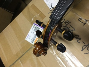 Sinomusik ไวโอลินโบราณมีไฟสีเมเปิ้ลสีเหลืองน้ำตาลเข้มทำด้วยมือระดับมาสเตอร์เลเวลเสียงดีเยี่ยม - Product Image 4