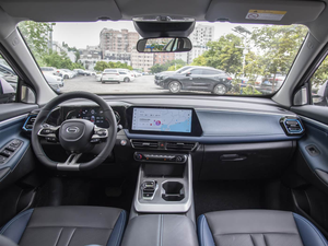 รถยนต์ GAC GS3 EMZOOM 174 แรงม้า เครื่องยนต์เบนซิน SUV 5 ที่นั่ง ถังน้ำมัน 47 ลิตร รถครอบครัว ราคาประหยัด ขาย - Product Image 2