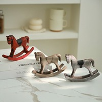 Cheval à bascule en bois Art Déco, ornement rétro de haute qualité pour anniversaire, décoration de comptoir de bar et de table de salon