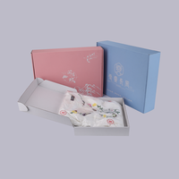 Boîtes postales en carton de couleur avec logo personnalisé Emballage postal Boîtes en carton ondulé pliantes pour expédition de vêtements