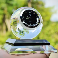 Nouvel assainisseur d'air liquide pour voiture en verre avec parfum longue durée et éclairage d'ambiance pour la décoration des aérateurs intérieurs et de la console centrale