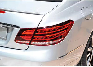 <span class=keywords><strong>Feux</strong></span> arrière améliorés pour Mercedes-Benz Classe E <span class=keywords><strong>207</strong></span> (2009-2013) – Transformation de <span class=keywords><strong>feux</strong></span> anciens en nouveaux à LED avec clignotants et <span class=keywords><strong>feux</strong></span> stop – Pièces et accessoires automobiles - Product Image 3