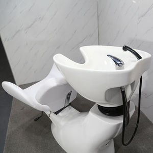 Unidad de lavado de cabello para salón de belleza con lavacabezas inclinable de cerámica y asiento ajustable - Product Image 6
