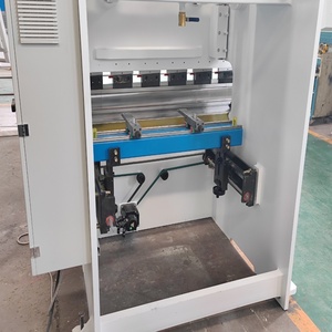 Servomoteur TP10S de niveau de sécurité élevé <span class=keywords><strong>Machine</strong></span> de presse plieuse entièrement automatique <span class=keywords><strong>Machine</strong></span> de cintrage de tôle hydraulique avec certificat CE - Product Image 4