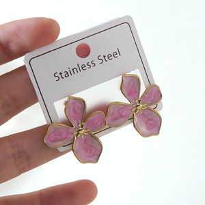 Pendientes <span class=keywords><strong>de</strong></span> Aro Redondos <span class=keywords><strong>de</strong></span> Acero Inoxidable <span class=keywords><strong>con</strong></span> Baño <span class=keywords><strong>de</strong></span> Oro, Diseño <span class=keywords><strong>de</strong></span> Flor y Mariposa, <span class=keywords><strong>con</strong></span> Esmalte <span class=keywords><strong>de</strong></span> Mármol Rosa, Joyería Diaria - Product Image 3